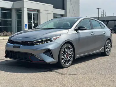 ***Certified Pre-Owned with ONLY 22689 KMs*** Powered by Kia's 1.6 Litre DGI Turbocharged Engine and...