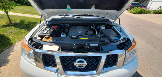 2013 Nissan Armada Platinum Edition in Cars & Trucks in Edmonton - Image 4