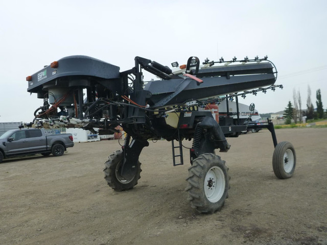2003 Spra-Coupe 60 Ft S/A High Clearance Sprayer ESP3640 in Farming Equipment in Grande Prairie - Image 3