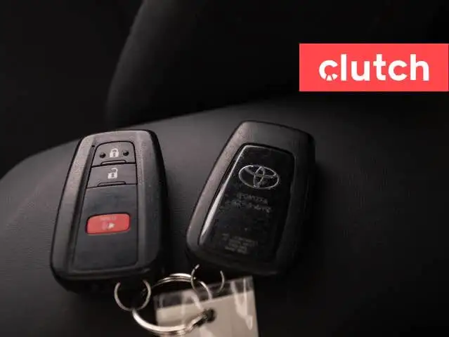 2018 Toyota C-HR XLE w/ XLE Premium Pkg w/ Rearview Cam, Heated  in Cars & Trucks in Bedford - Image 42