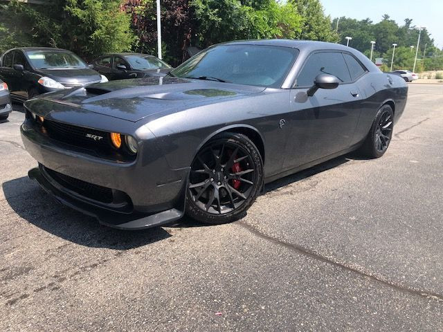 2015 Dodge Challenger SRT Hellcat 707hp challenger in Cars & Trucks in Cambridge