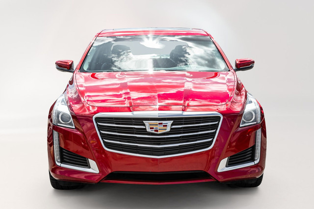 2016 Cadillac CTS Sedan Luxury Collection AWD | CUIR | TOIT | NA in Cars & Trucks in City of Montréal - Image 2