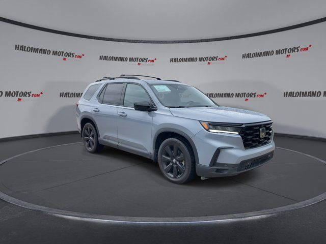 2023 Honda Pilot Black Edition in Cars & Trucks in Hamilton - Image 2