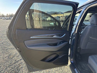 Engine: V6 Cylinder Engine 3.6L/217CI Safety Equipment Rear Cross Traffic Alert Lane Change Alert wi... (image 5)