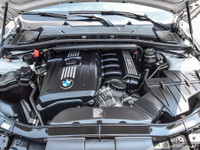 2011 BMW 328i Xdrive - Accident-Free ! Silver on Black Leather Interior! Well Maintained! Loaded Wit... (image 5)