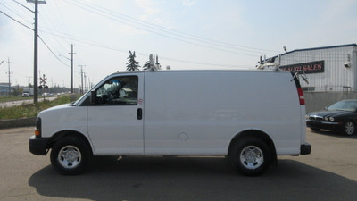 2009 Chevrolet Express Cargo Van CARGO VAN