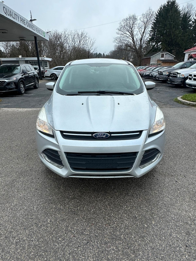 2014 Ford Escape in Cars & Trucks in London - Image 2