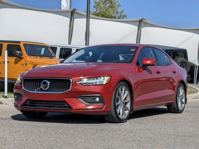 2019 Volvo S60 Momentum - Sensus Connect - 9 Touchscreen - FWD in Cars & Trucks in Calgary - Image 4