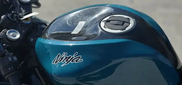 2021 Kawasaki NINJA ZX-6R | $0 Down, EVERYONE APPROVED! in Sport Bikes in Calgary - Image 26