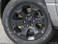 This Ram 1500 boasts a Twin Turbo Regular Unleaded I-6 3.0 L/183 engine powering this Automatic tran... (image 8)