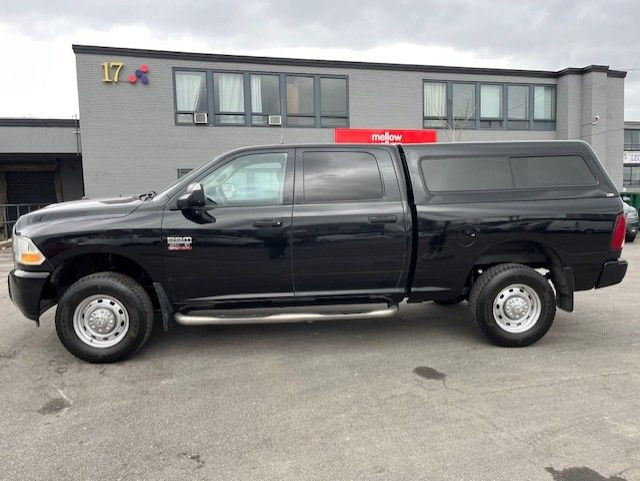 2011 Ram 2500 4WD **6.7L CUMMINS DIESEL-CREW CAB-SHORT BOX** in Cars & Trucks in City of Toronto - Image 2