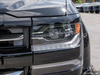 Experience the power and capability of this 2017 Chevrolet Silverado 1500 LTZ Crew Cab Pickup. This... (image 9)