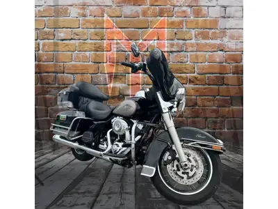 2009 Harley-Davidson ELECTRA GLIDE CLASSIC SAVE $4000 RABAIS Electra Glide Classic 2009 — Confort et...