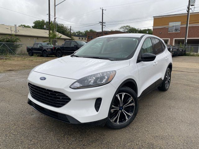 2022 Ford Escape SE | Co-Pilot 360 | Voice Nav | Heated Seats in Cars & Trucks in Edmonton - Image 2