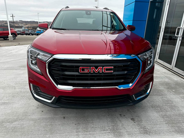 2024 GMC Terrain SLE in Cars & Trucks in Edmundston - Image 2