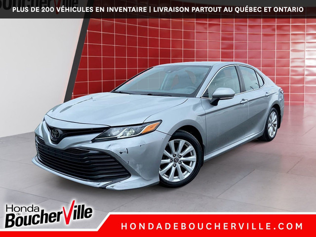 2019 Toyota Camry LE in Cars & Trucks in Longueuil / South Shore