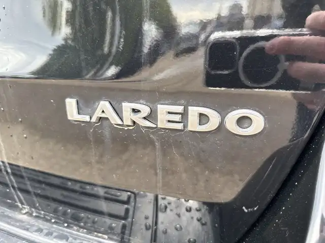 2021 Jeep Grand Cherokee Laredo in Cars & Trucks in Edmonton - Image 8