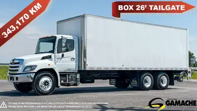 Heavy truck / Camion lourd - # STOCK: C-36628 2016 HINO 358 CAMION FOURGON AVEC HAYON ÉLÉVATEUR 2016...