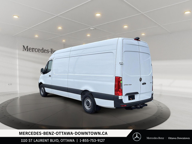 2024 Mercedes-Benz Sprinter 2500 170 Wheelbase High Roof RWD in Cars & Trucks in Ottawa - Image 4