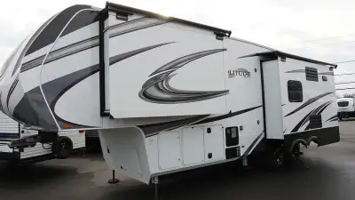 2023 Grand Design Solitude 280RKAt home, anywhere. If you're looking for more room, Solitude is the...