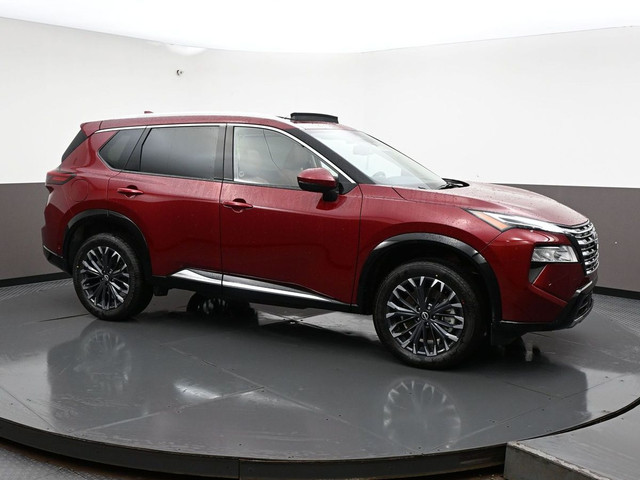 2025 Nissan Rogue Platinum in Cars & Trucks in City of Halifax
