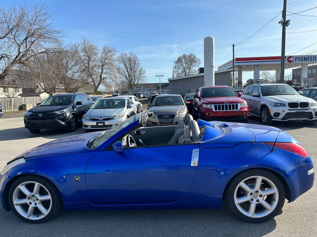 2004 Nissan 350Z ROADSTER TOURING MANUAL CONVERTIBLE in Cars & Trucks in Cambridge - Image 3
