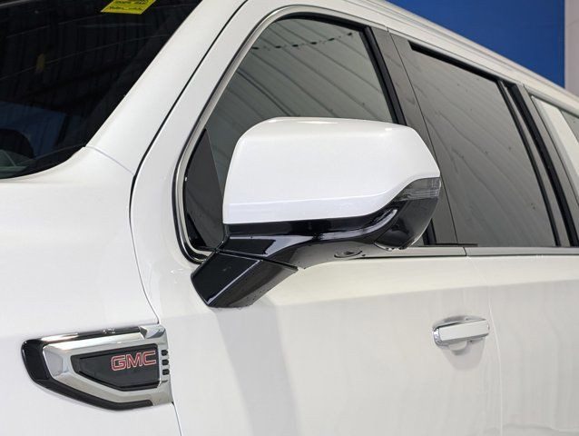 2025 GMC Yukon XL Denali- Sun/Power Step Pkg in Cars & Trucks in Barrie - Image 3