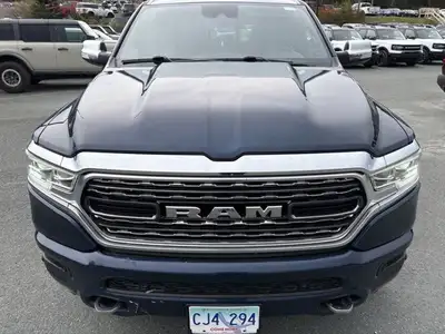 Come see this certified 2022 Ram 1500 LimitedCrew 4X4 | Leather | Nav | Cooled + Heated Seats | Heat...