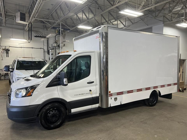 Ford Transit Chassis Cab T-350 CUBE REEFER 156 po PNBV de 9 950  in Cars & Trucks in Longueuil / South Shore - Image 2