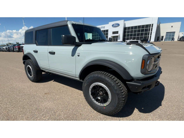 2024 Ford Bronco Big Bend 222A in Cars & Trucks in Medicine Hat - Image 2