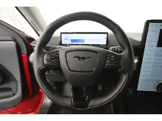 2022 Ford Mustang Mach-E SELECT / LONG RANGE / AWD in Cars & Trucks in Lévis - Image 23