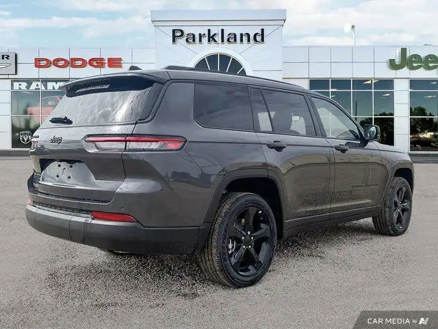 2025 Jeep Grand Cherokee L Altitude 4x4 Sunroof Nav Capable in Cars & Trucks in St. Albert - Image 6
