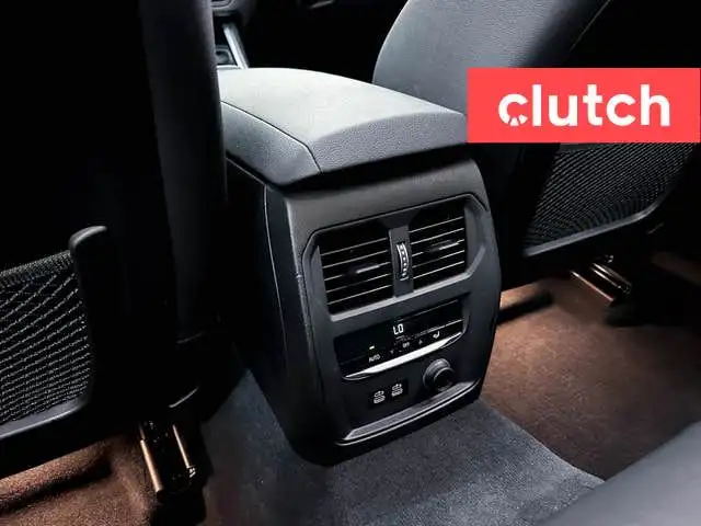 2020 BMW 3 Series 330i xDrive AWD w/ Apple CarPlay, Heated Front in Cars & Trucks in Bedford - Image 20