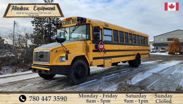 2003 Freightliner Thomas 66 Passenger Bus in Cars & Trucks in St. Albert