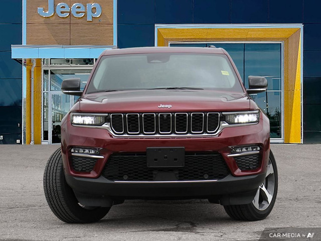 2023 Jeep Grand Cherokee 4xe Plug In Hybrid | Rear Screens |... in Cars & Trucks in Kitchener / Waterloo - Image 2