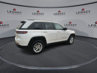 Low Mileage, 18 inch Aluminum Wheels! Legacy Dodge has made it very simple for you to purchase a veh... (image 8)