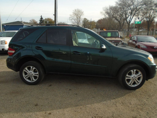 2006 Mercedes-Benz M-Class 4dr 4MATIC 3.5L-LEATHER-SUNROOF-VERY  in Cars & Trucks in Edmonton - Image 3