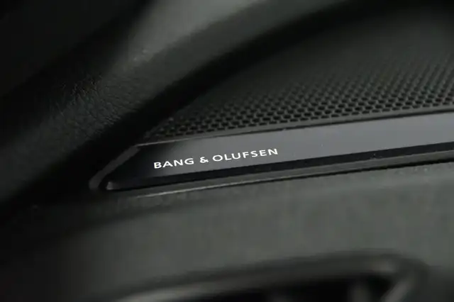 2023 Audi SQ5 Technik  / Black optics / Carplay / 355 HP / Certi in Cars & Trucks in Longueuil / South Shore - Image 21