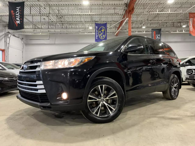 2019 TOYOTA Highlander LE Plus in Cars & Trucks in City of Montréal - Image 2