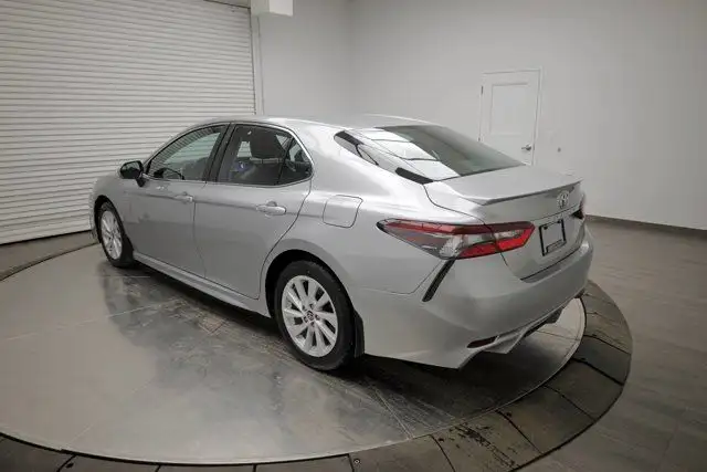2022 Toyota Camry SE62863210422530124