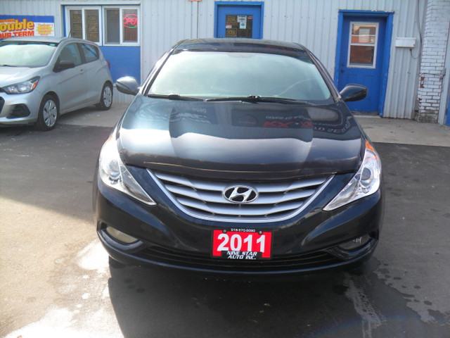 2011 Hyundai Sonata GL|6 SPEED|CERTIFIED|MUST SEE in Cars & Trucks in Kitchener / Waterloo - Image 3