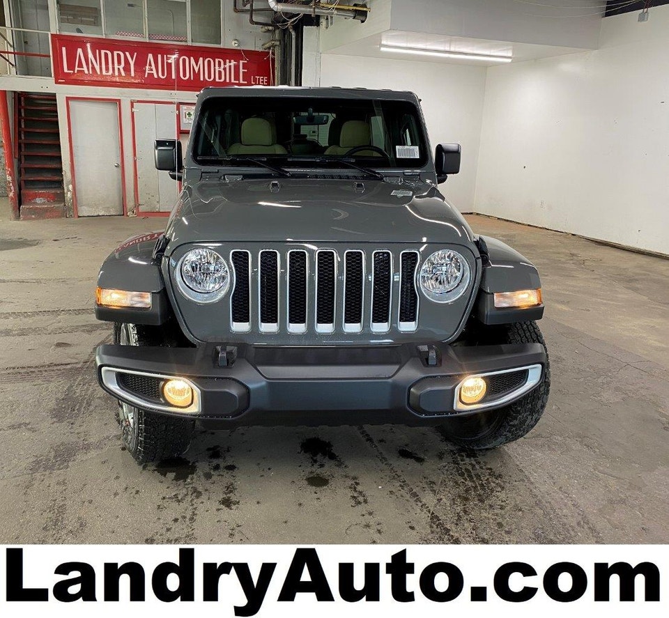 2023 Jeep WRANGLER 4-Door SAHARA