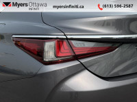 Leather Seats! Compare at $41195 - Our Price is just $39995! This 2020 Lexus ES is the mythical luxu... (image 5)