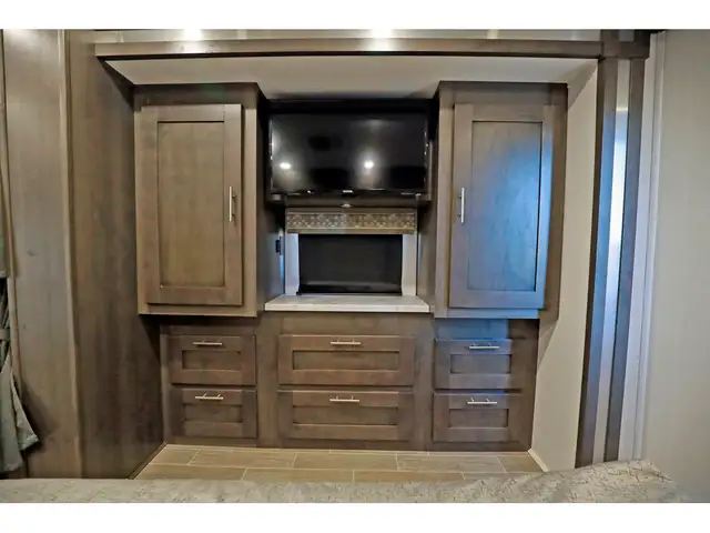 2024 Forest River Georgetown 3 Series 33B3 bunk bed 2024 Classe  in RVs & Motorhomes in Laval / North Shore - Image 19