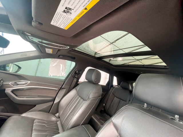 2019 Audi E-TRON TECHNIK QUATTRO *TOIT* NAV CUIR SIÈGES VENTIL H in Cars & Trucks in Laurentides - Image 3