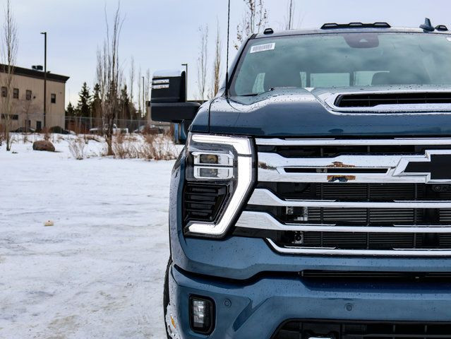 2025 Chevrolet Silverado 3500HD High Country in Cars & Trucks in Strathcona County - Image 4