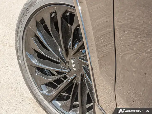 2025 Lincoln Aviator Reserve in Cars & Trucks in Edmonton - Image 7