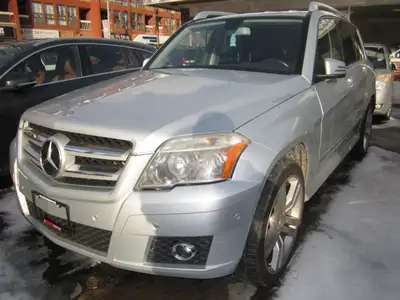 Engine: V6 Cylinder Engine 3.5L/213CI L/100Km City: 13.3 L/100Km Hwy: 9.6 Safety Equipment Tire pres...
