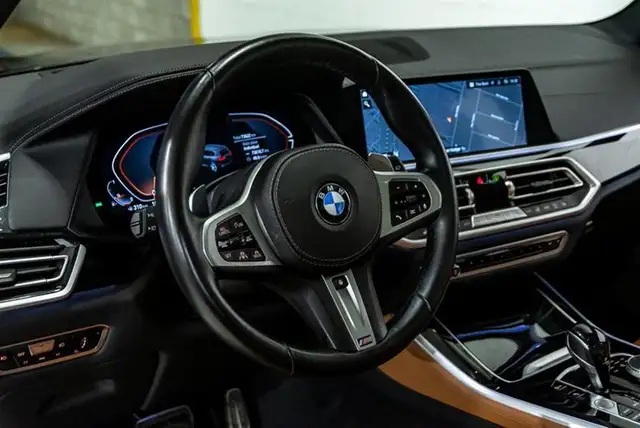 2021 BMW X5 xDrive40i | Premium | M Sport | Accès Confort in Cars & Trucks in City of Montréal - Image 10