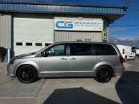 GT 2020 Dodge Grand Caravan GT Equipped with heated leather seats, heated steering wheel, reverse ca... (image 1)